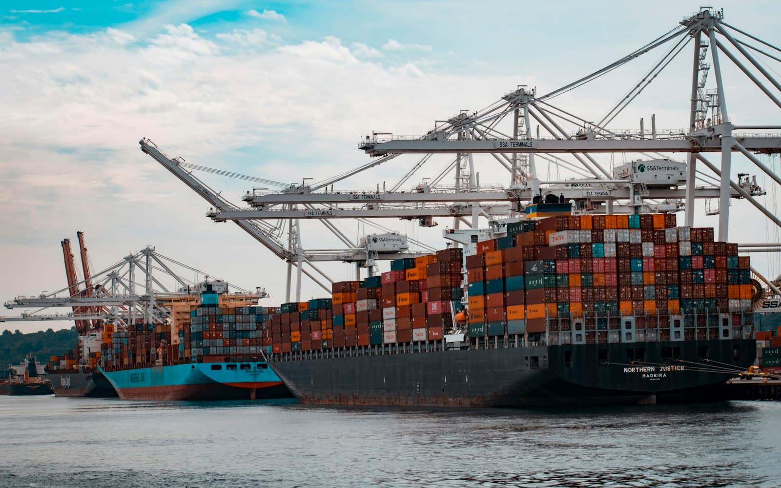 industria-y-logistica.jpg